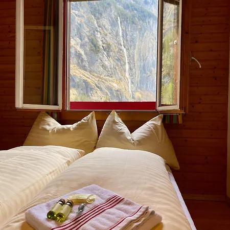 Alpine Base Hostel - Adults Only Lauterbrunnen Exterior photo