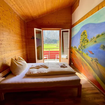 Alpine Base Hostel - Adults Only Lauterbrunnen Exterior photo