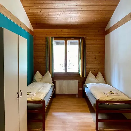Alpine Base Hostel - Adults Only Lauterbrunnen Exterior photo
