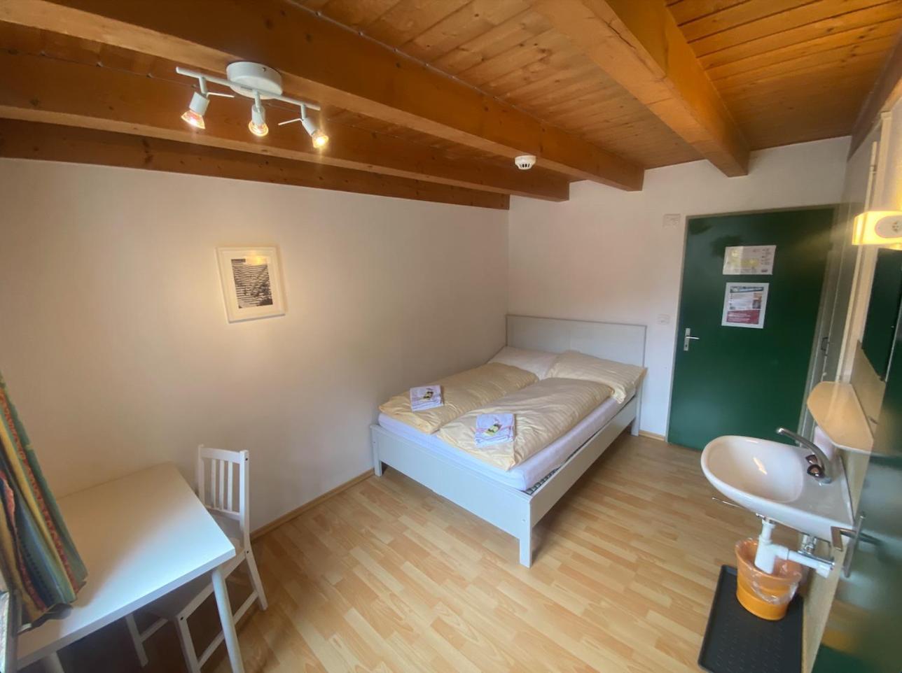 Alpine Base - Adults Only Lauterbrunnen