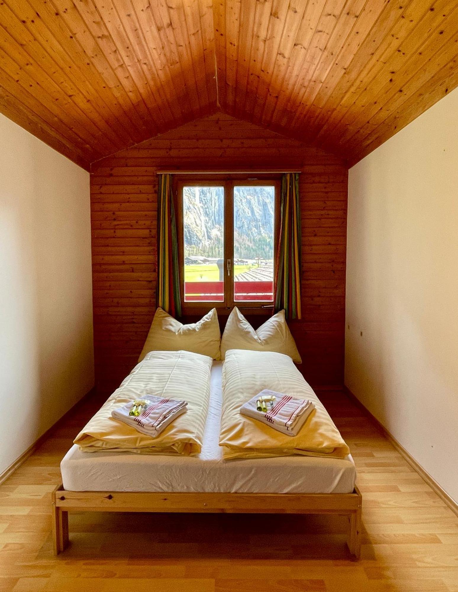 Alpine Base - Adults Only Albergue Lauterbrunnen