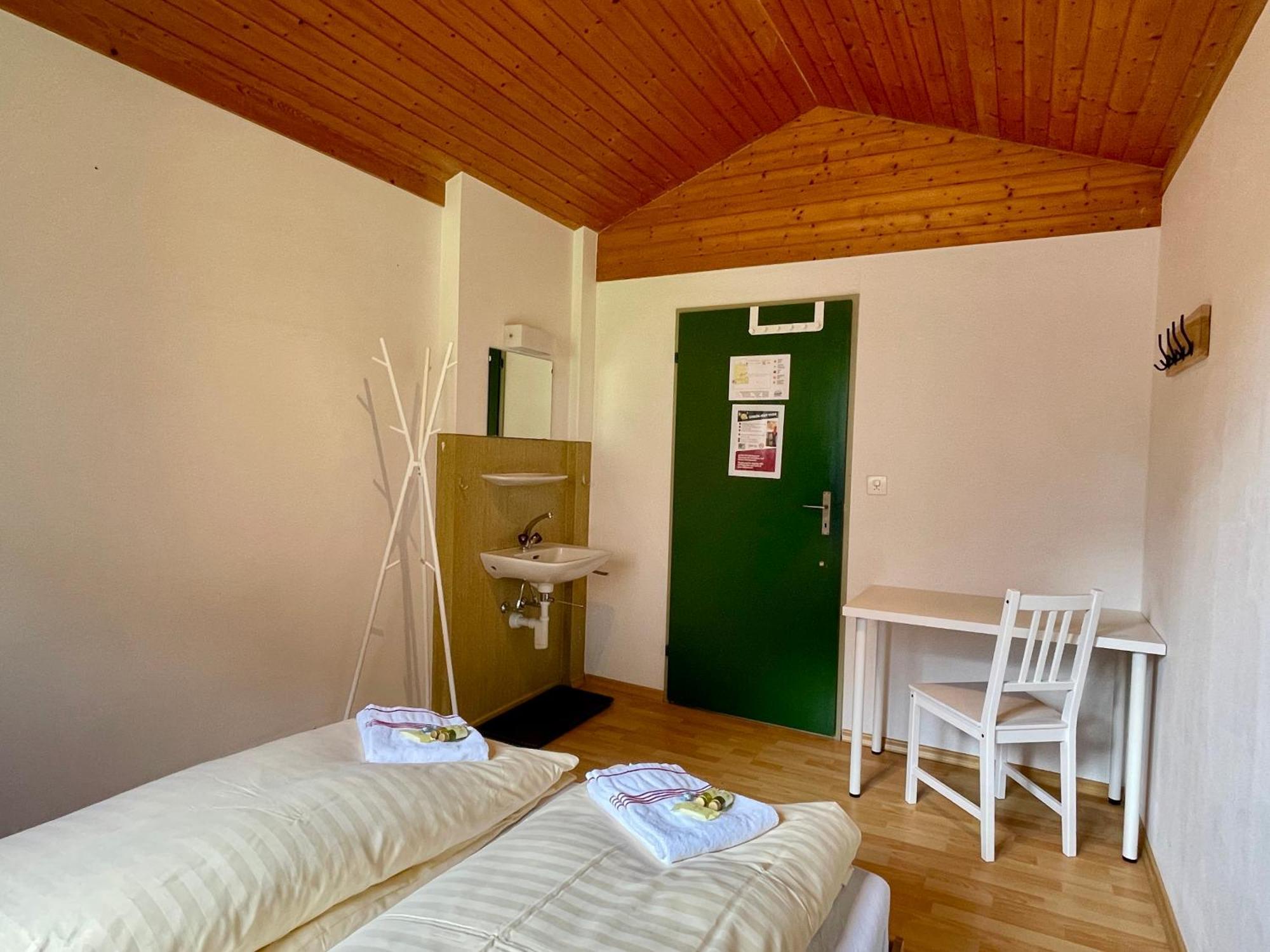 Alpine Base - Adults Only * Lauterbrunnen