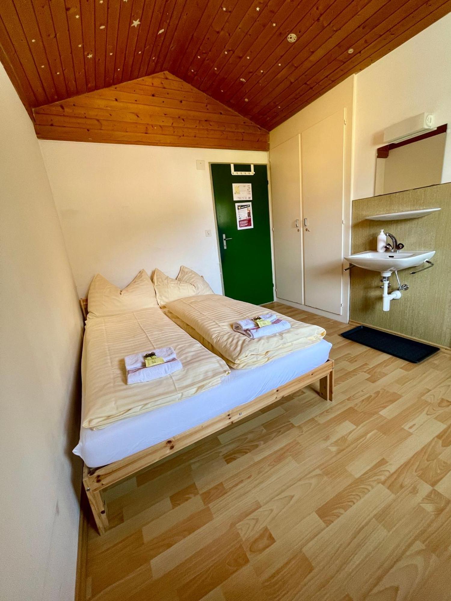 Albergue Alpine Base - Adults Only Lauterbrunnen
